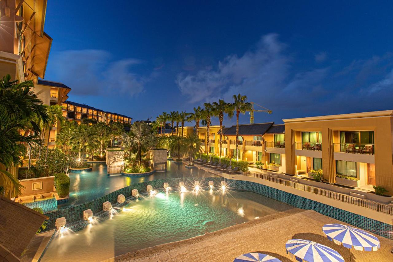 Rawai Palm Beach Resort - Sha Extra Plus Exterior foto