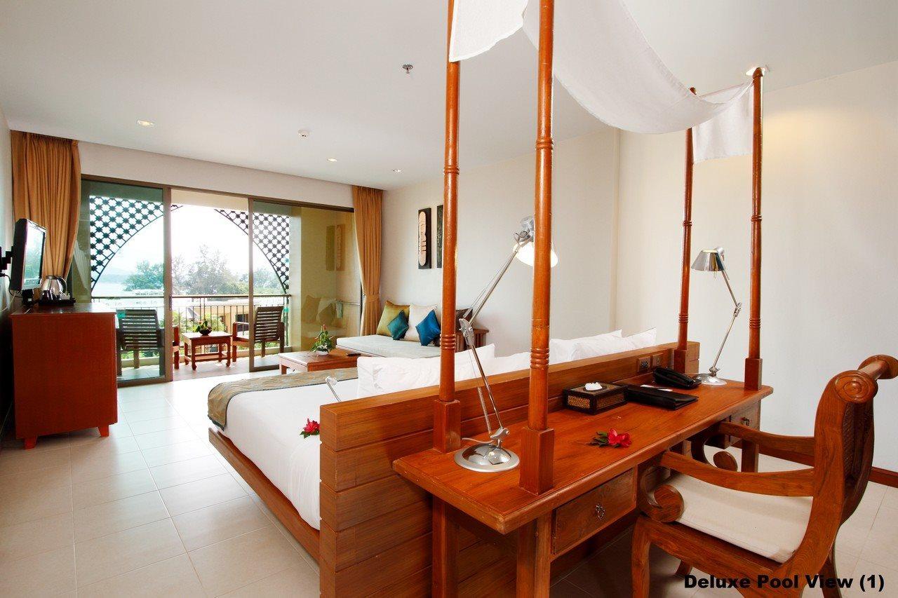 Rawai Palm Beach Resort - Sha Extra Plus Exterior foto