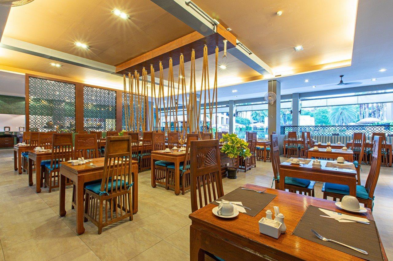 Rawai Palm Beach Resort - Sha Extra Plus Exterior foto