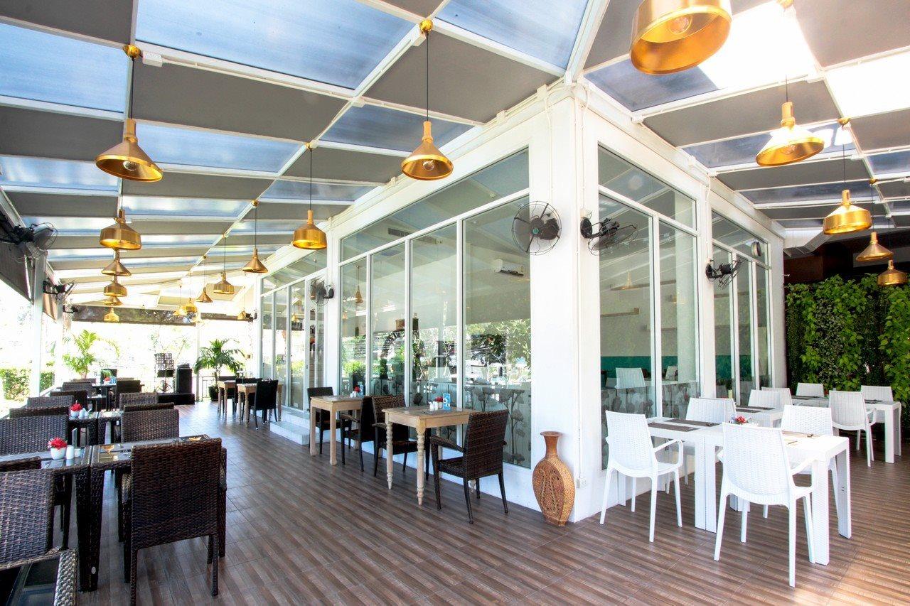 Rawai Palm Beach Resort - Sha Extra Plus Exterior foto