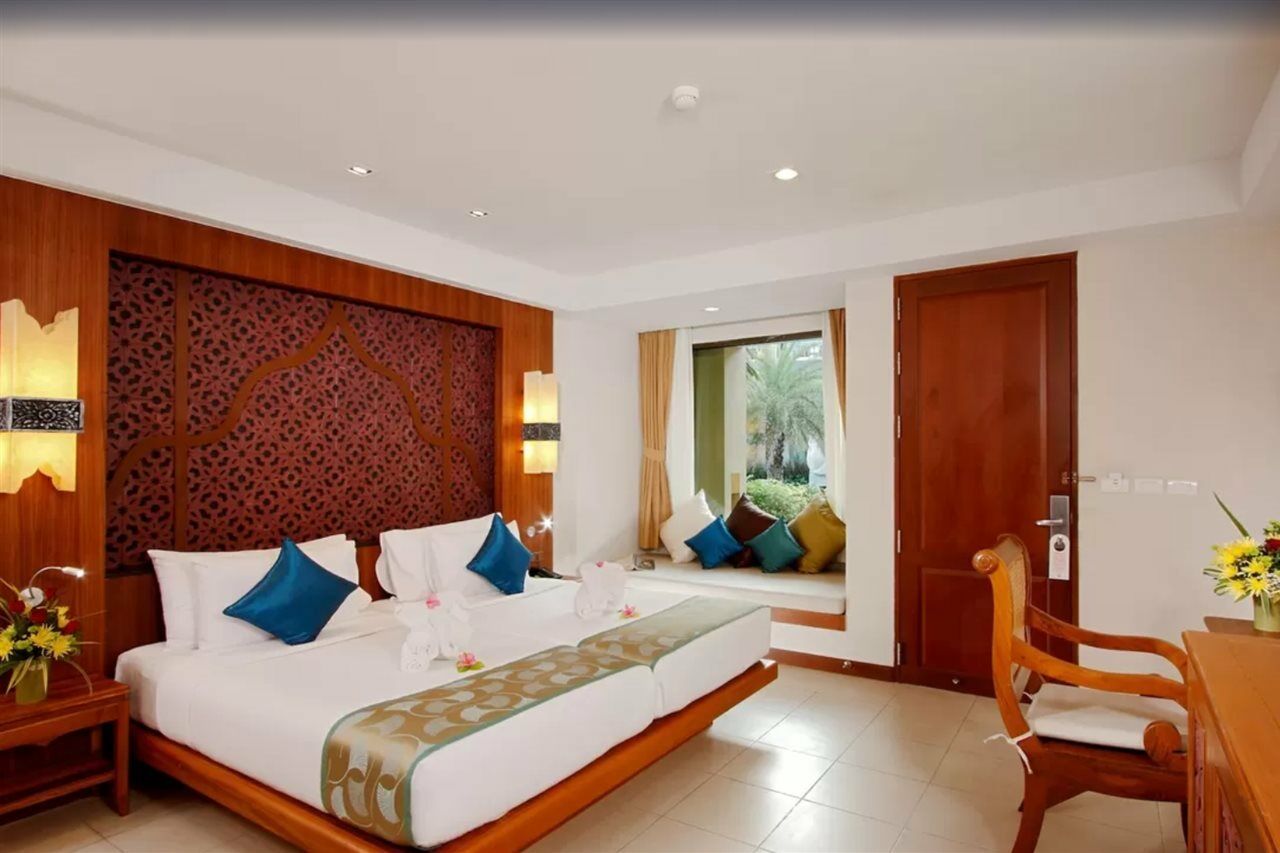 Rawai Palm Beach Resort - Sha Extra Plus Exterior foto