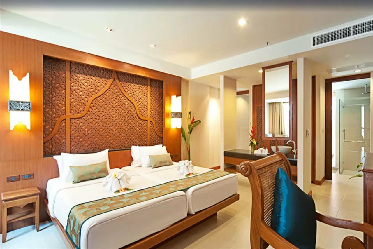Rawai Palm Beach Resort - Sha Extra Plus Exterior foto